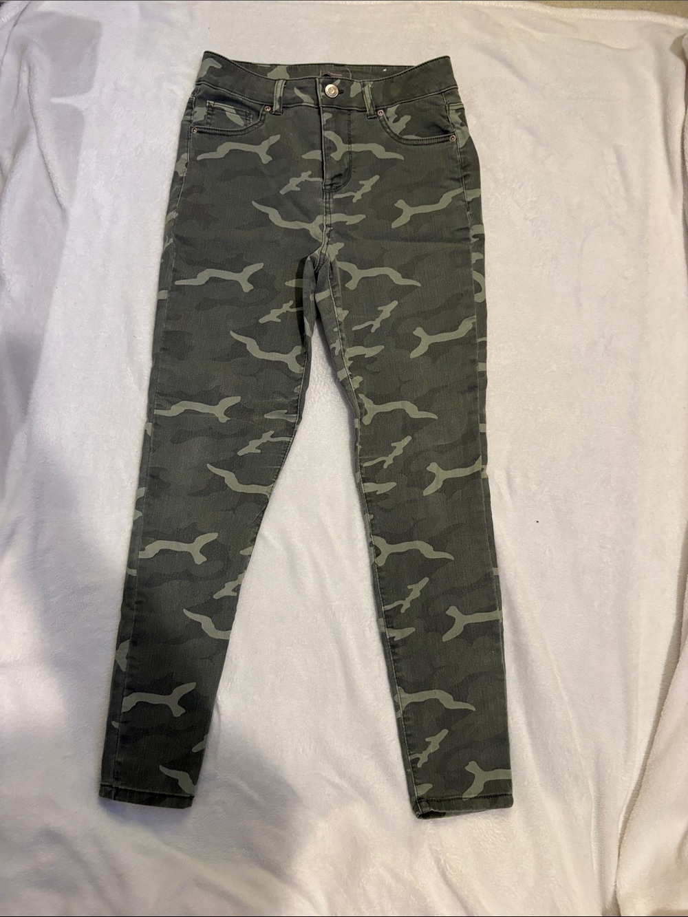 Slim Fit Camo Skinny Jeans - Olive Green